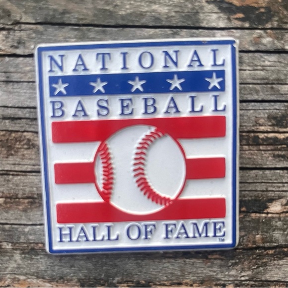 BUNDLE OF VINTAGE BASEBALL HALL OF FAME COOPERSTOWN MAGNETS (10) - Picture 6 of 14